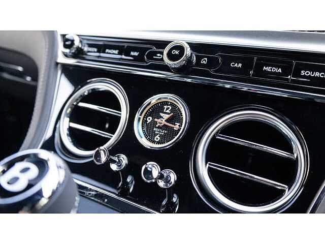 13:Bentley Continental GT V8, Coupe, Dragon Red II, Bentley Edinburgh