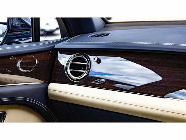 14:Bentley Bentayga S V8, SUV, Sequin Blue, Bentley Edinburgh