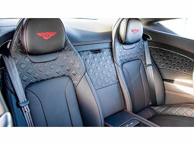 10:Bentley Continental GT V8, Coupe, Dragon Red II, Bentley Edinburgh